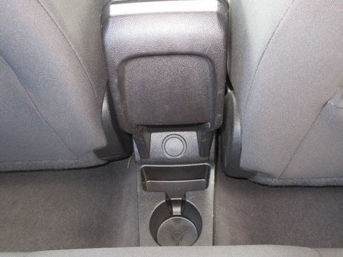 Used 2019 Ford Fiesta SE image 27