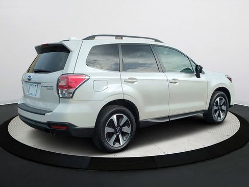 Used 2017 Subaru Forester 2.5i Limited image 4