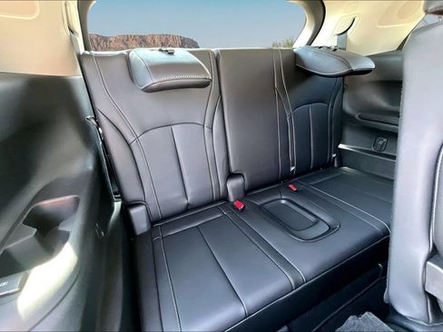 Used 2026 INFINITI QX60 Luxe w/ Cargo Package FWD image 28