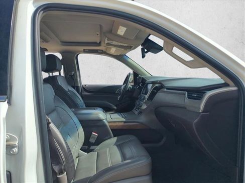 Used 2019 GMC Yukon XL Denali w/ Denali Ultimate Package image 17