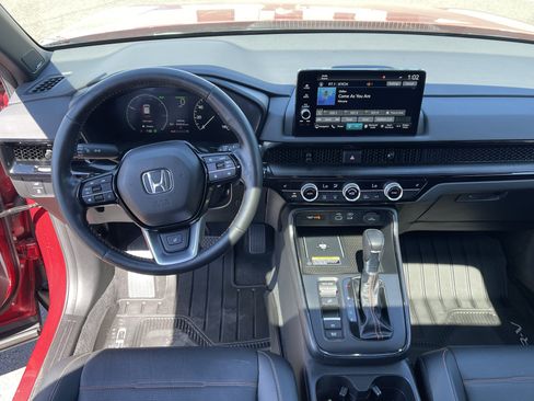 Used 2024 Honda CR-V Sport Touring image 12