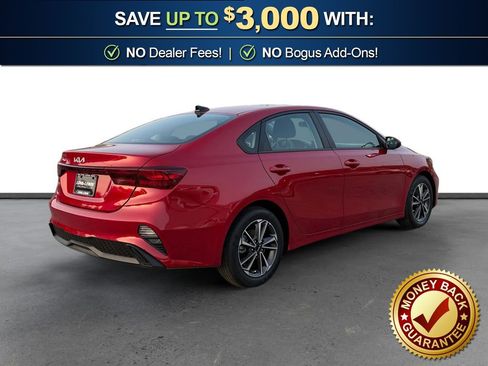 Used 2023 Kia Forte LXS FWD image 7