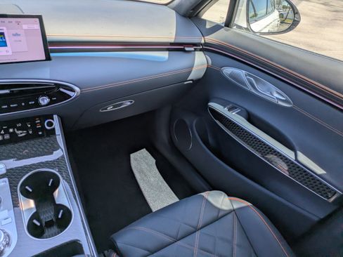 New 2026 Genesis GV70 3.5T Sport Prestige AWD/4WD image 12