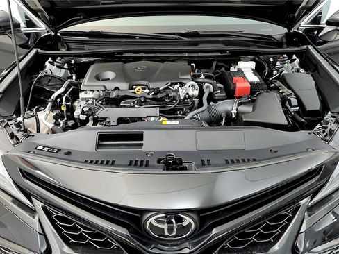 Used 2023 Toyota Camry XSE w/ Cold Weather Package image 15