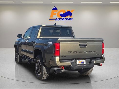 New 2026 Toyota Tacoma TRD Off-Road image 3