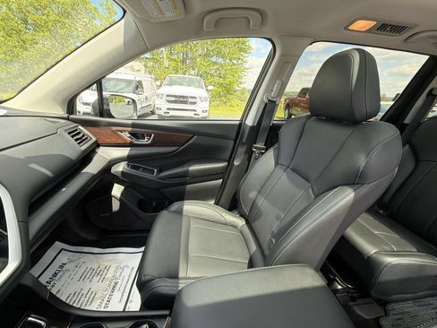 Used 2023 Subaru Ascent Touring AWD/4WD image 11