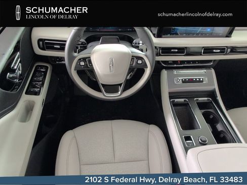 New 2025 Lincoln Aviator 2WD image 8