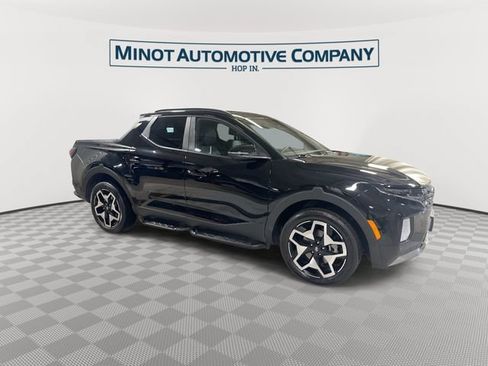 Used 2023 Hyundai Santa Cruz Limited w/ Cargo Package AWD/4WD image 2