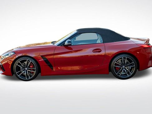 Used 2022 BMW Z4 M40i w/ Premium Package image 34