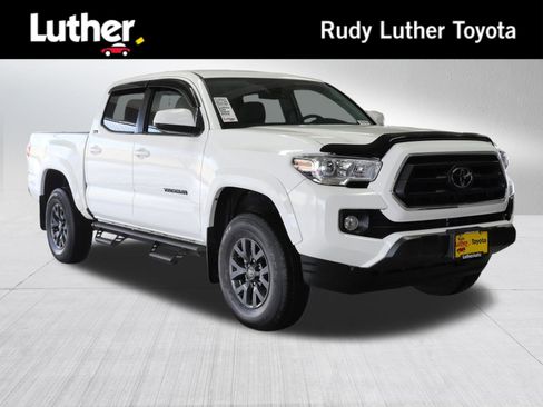 Certified 2023 Toyota Tacoma SR5 image 1