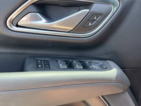 Used 2024 Chevrolet Tahoe High Country w/ Advanced Technology Package AWD/4WD image 27