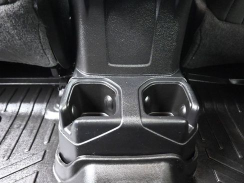 Used 2020 Jeep Wrangler Unlimited Sport S AWD/4WD image 31