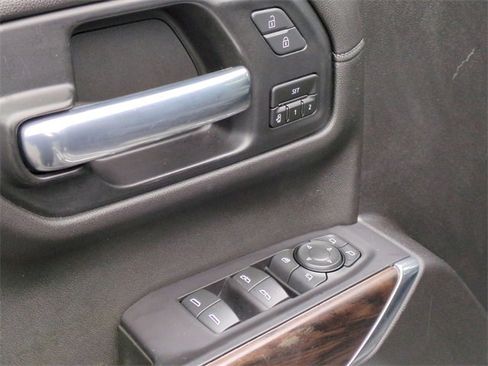 Used 2021 GMC Sierra 1500 SLT w/ SLT Premium Package image 13