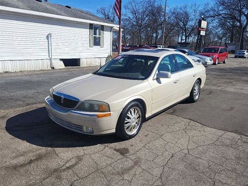 Used 2002 Lincoln LS image 1