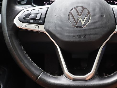 Used 2025 Volkswagen Jetta SE FWD image 54