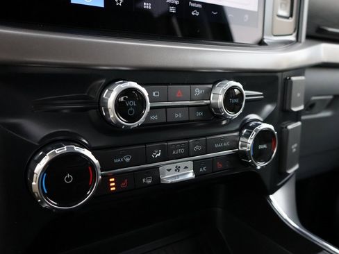 New 2025 Ford F150 XLT w/ Equipment Group 302A MID image 35