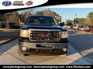 Used 2011 GMC Sierra 2500 SLE w/ SLE Preferred Package AWD/4WD video 2