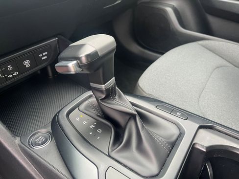 Used 2025 Kia K4 LXS image 42