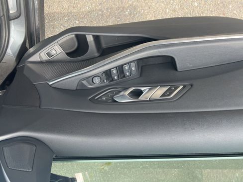 Used 2021 BMW 330i Sedan RWD image 10