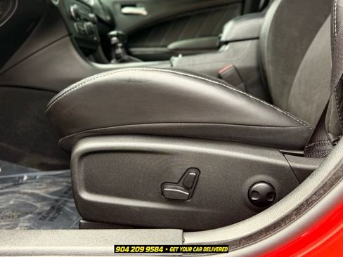Used 2023 Dodge Charger R/T w/ Plus Group RWD image 17