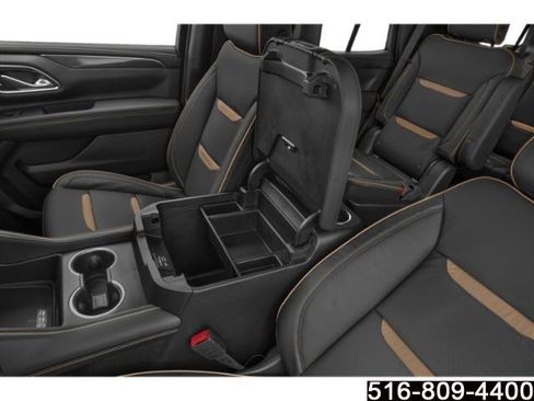 Used 2024 GMC Yukon AT4 AWD/4WD image 18