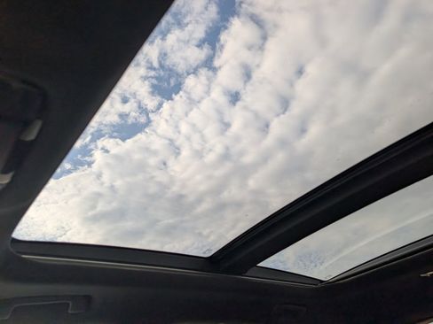 Used 2024 Lexus RX 350 AWD w/ Convenience Package image 4