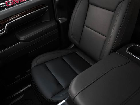 New 2026 GMC Sierra 1500 Elevation w/ Elevation Premium Package AWD/4WD image 24