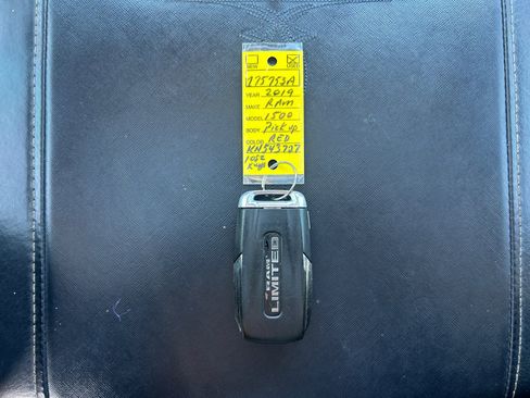 Used 2019 RAM 1500 Limited image 32