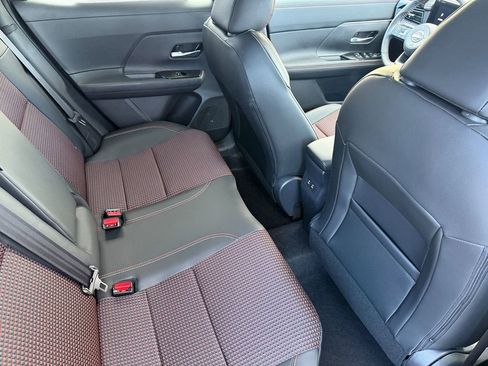 New 2026 Nissan Kicks SR image 16