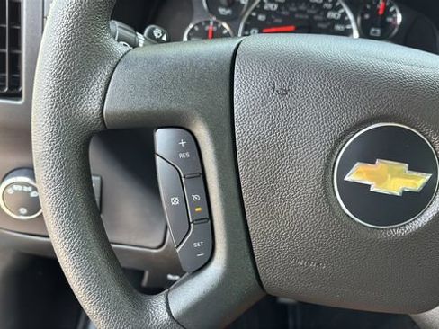 Used 2025 Chevrolet Express 2500 w/ Driver Convenience Package RWD image 22