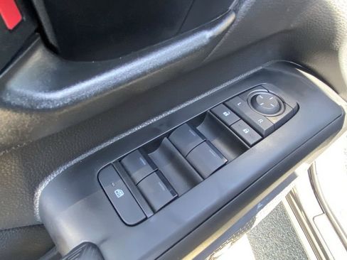 Certified 2026 Toyota Tacoma SR5 image 17