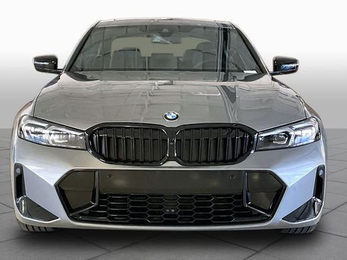 New 2026 BMW 330i Sedan w/ M Sport Package RWD image 3