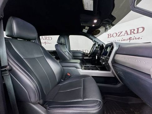 Used 2022 Ford F250 Lariat w/ Chrome Package image 32