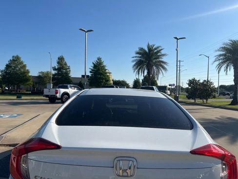 Used 2016 Honda Civic LX image 6