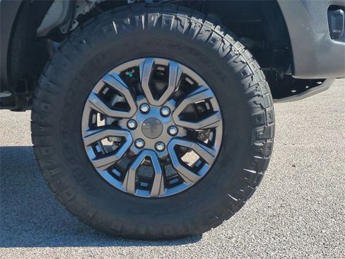 Used 2021 Ford Ranger XLT w/ Equipment Group 301A Mid image 11