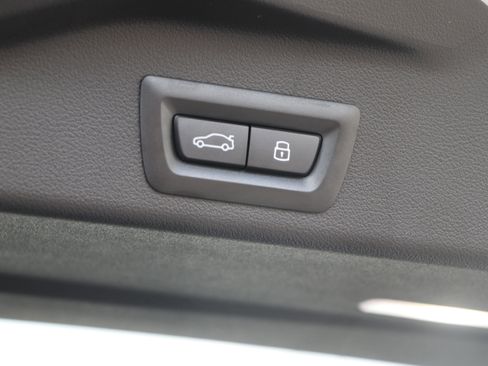 New 2026 BMW X5 M60i image 38