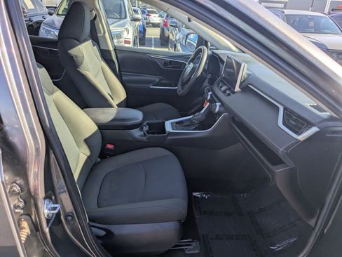 Used 2023 Toyota RAV4 LE image 31