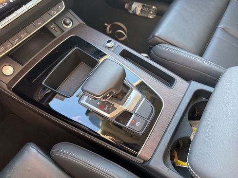 Used 2024 Audi Q5 2.0T Premium Plus image 14