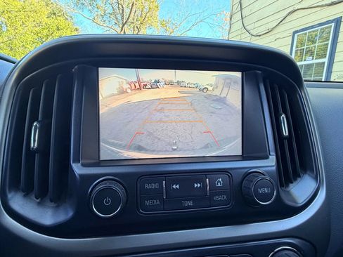 Used 2016 Chevrolet Colorado Z71 image 13