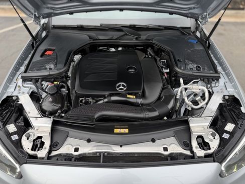 Used 2021 Mercedes-Benz E 350 4MATIC Sedan image 6