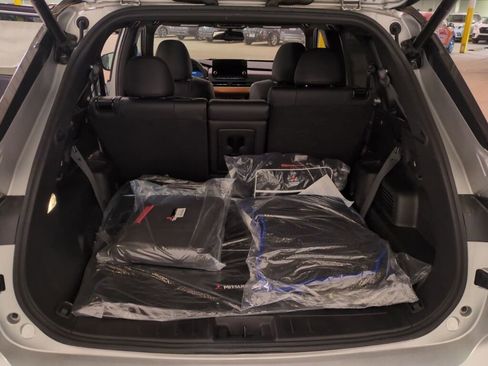 New 2025 Mitsubishi Outlander SEL image 13