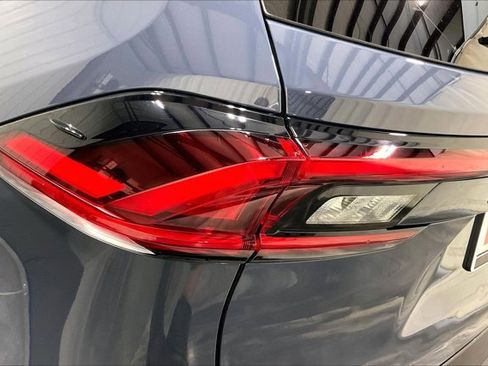 Certified 2025 Toyota Grand Highlander AWD image 31