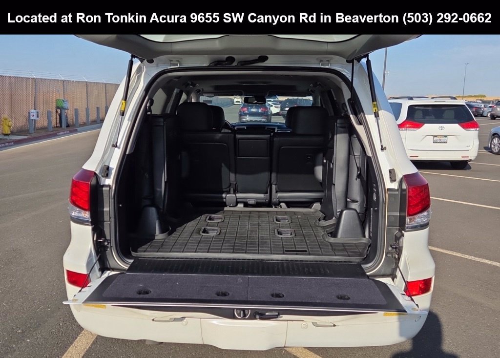 Used 2014 Lexus LX 570 4WD image 10