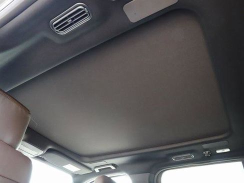 New 2025 Ford Expedition King Ranch image 28