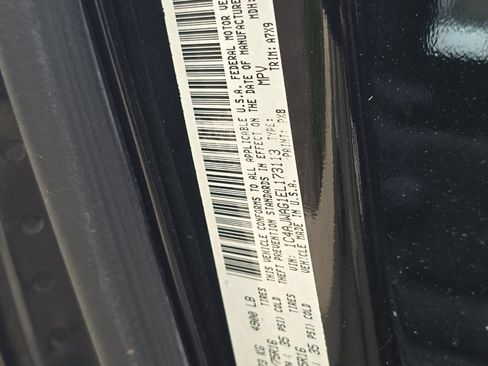 Used 2014 Jeep Wrangler Sport w/ Connectivity Group AWD/4WD image 27