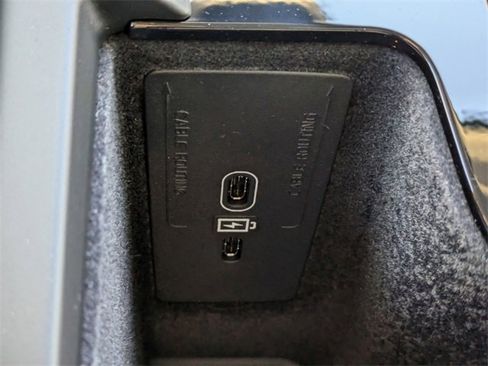 New 2025 Volvo XC60 B5 Plus w/ Climate Package image 22