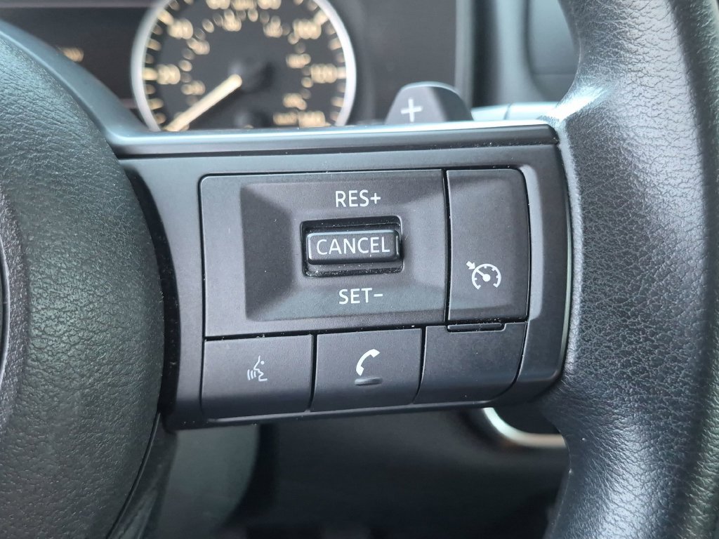 Used 2023 Nissan Rogue S FWD image 21