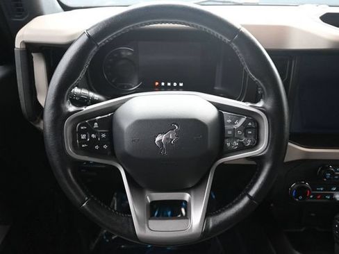 Used 2021 Ford Bronco Wildtrak AWD/4WD image 18