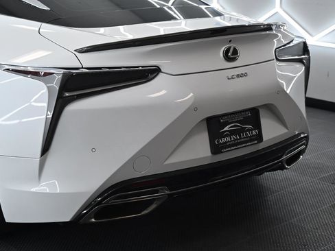 Used 2018 Lexus LC 500 Coupe w/ Touring Package image 11