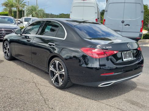 Used 2023 Mercedes-Benz C 300 Sedan image 4